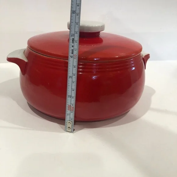 Vintage Hall’s Superior Kitchenware Casserole - Picture 3 of 12